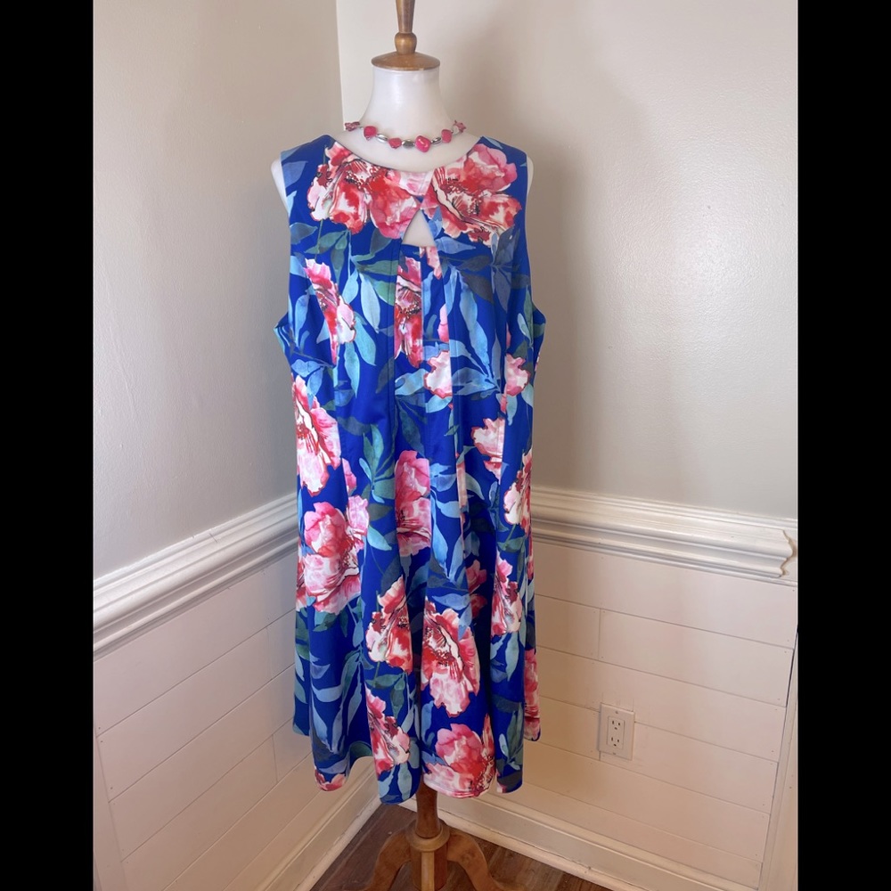 Dressbarn Established 1962 Bright Floral Scuba Dress 18 FREE SHIP
